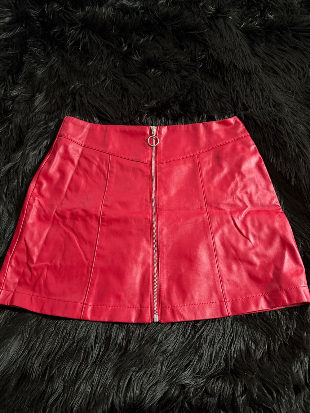 Forever 21 Red Faux Leather Zip-Front Mini Skirt